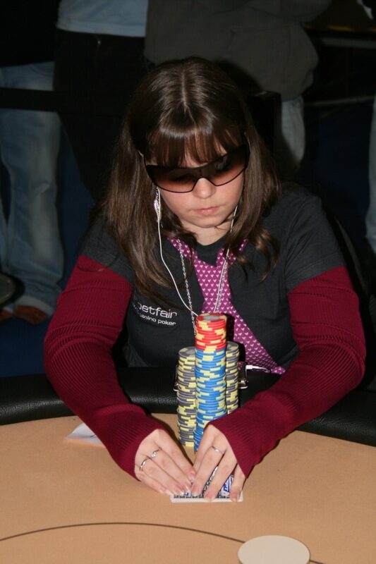 Annette Obrestad 3