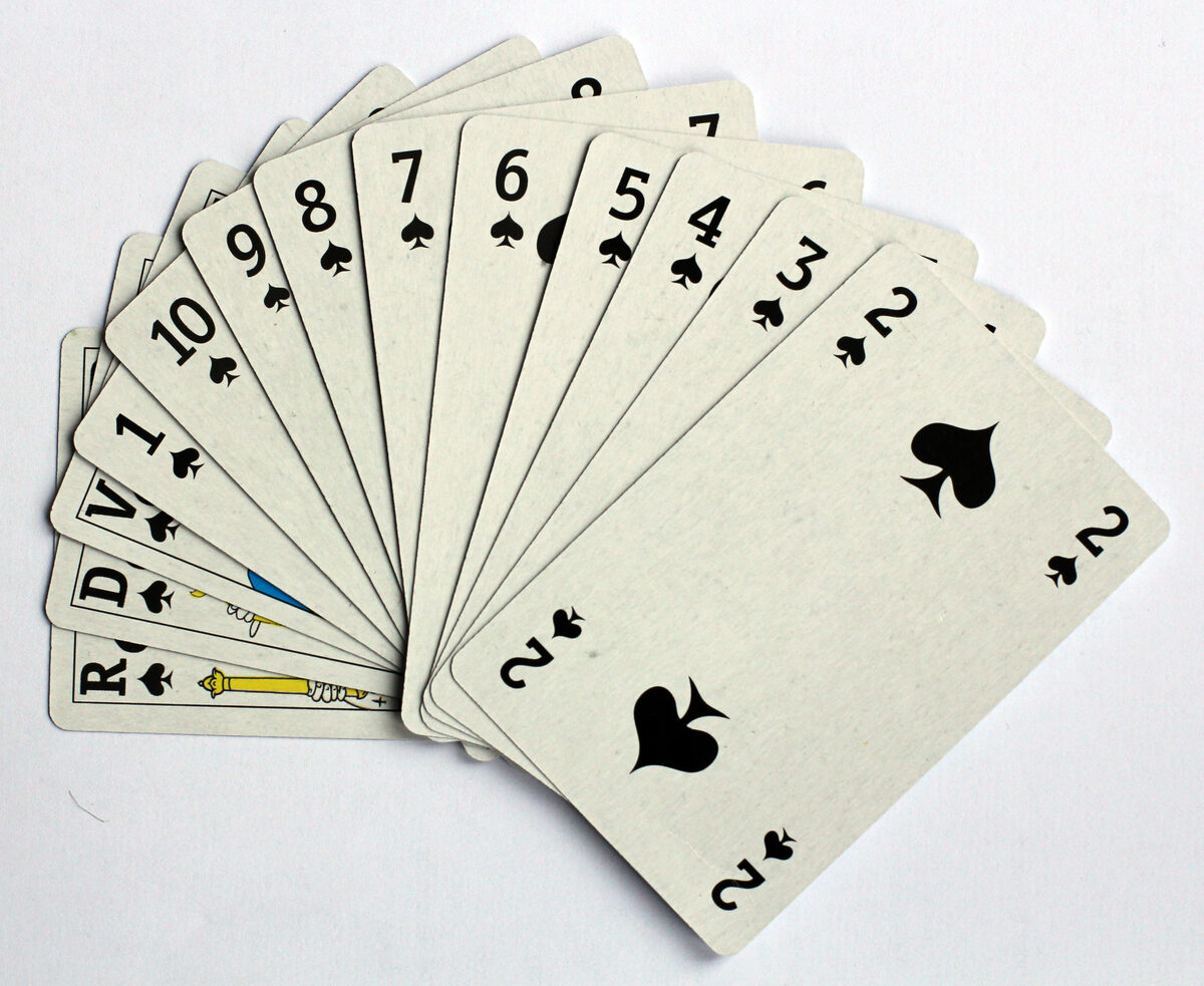 Suit of Spades Écarté ranking 52 card pack
